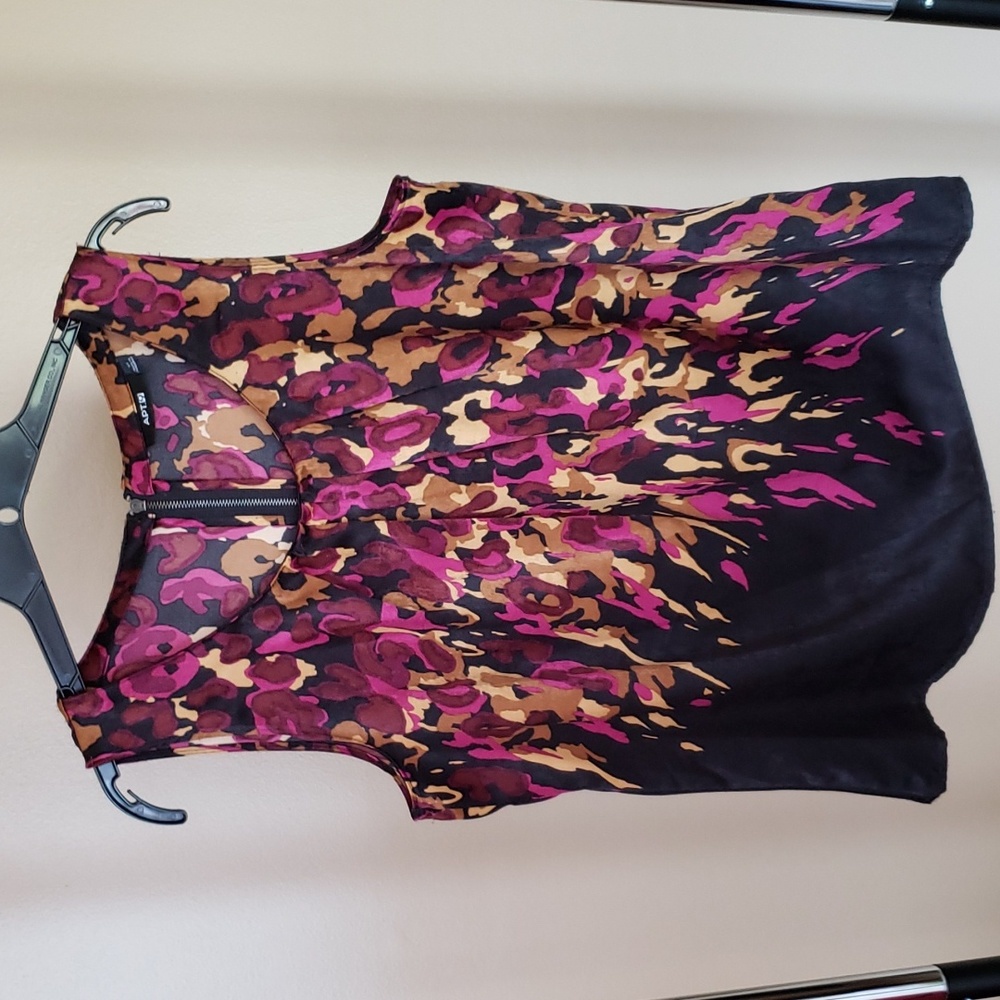 Apt 9 Sleeveless Top